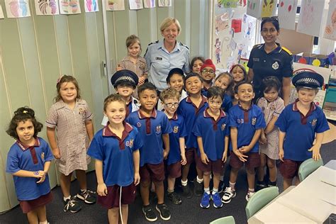 Police get to know the students at North Brisbane school - Brisbane North