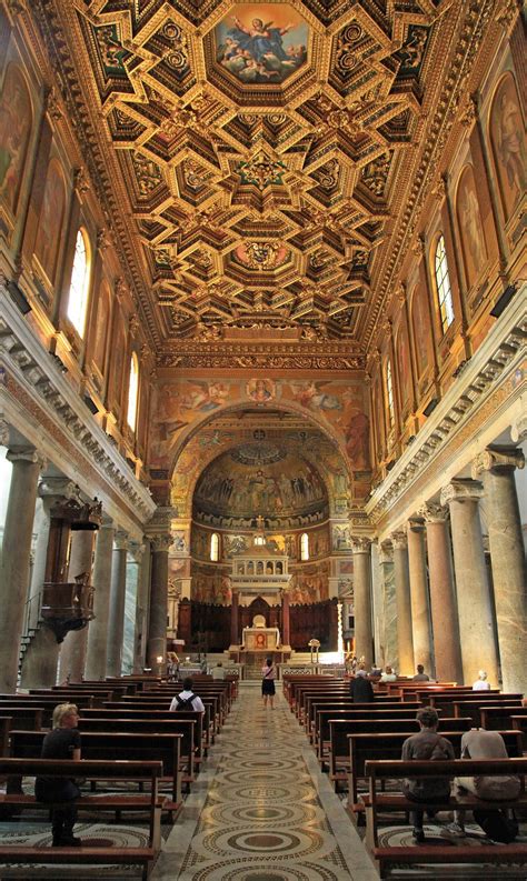 Interno Basilica di Santa Maria in Trastevere, Roma | Trastevere rome, Trastevere, Rome