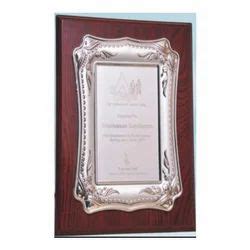 Wooden Trophies & Plaques - Wood Sports Trophies Exporter from Meerut