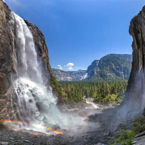 Best Yosemite Falls Stock Photos, Pictures & Royalty-Free Images - iStock