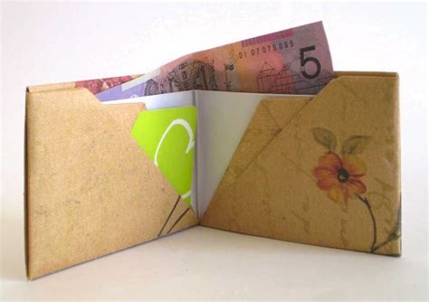 Pin by Kimmie Johnson on origami | Origami wallet, Origami crafts diy, Origami