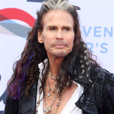 Aerosmith’s Steven Tyler Enters Rehab After Relapse