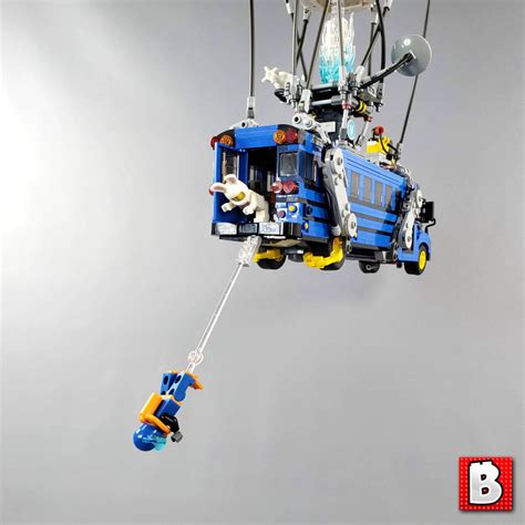 Jump Out Of This Lego Fortnite Battle Bus & Instructions - EverydayBricks