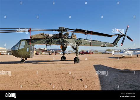 Cargo helicopter, Sikorsky CH 54A, skycrane, from 1964, Pima Air and Space Museum, Tucson ...