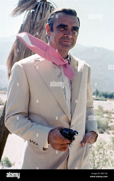 James bond sean connery suit hi-res stock photography and images - Alamy