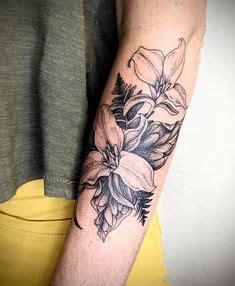 27 Trillium Tattoo ideas | trillium, botanical tattoo, sleeve tattoos