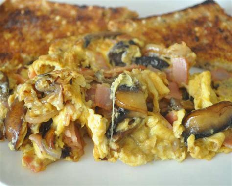 Scrambled Eggs and Mushrooms (1953) Recipe - Food.com