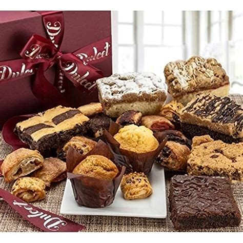 Mothers Day Deluxe Gourmet Food Gift Basket, Cakes for Delivery for ...