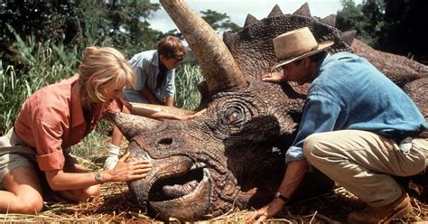 20 Movies Like Jurassic Park That Are Full Of Adventures