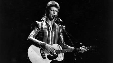 David Bowie: Nine Guitar Greats Who Shaped His Music | GuitarPlayer