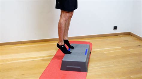 Vidéo d'exercice - Renforcement triceps sural sur step