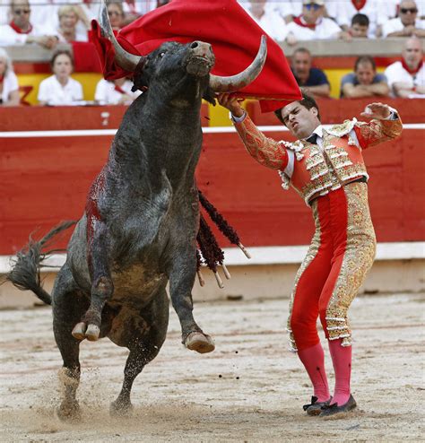 Arriba 93+ Foto Como Ir Vestida A Una Corrida De Toros Cena Hermosa