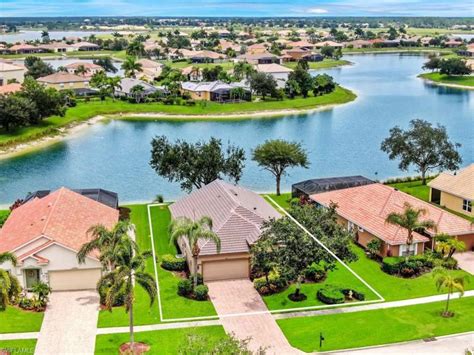 Valencia Lakes - Homes for Sale and Real Estate in Naples, Florida