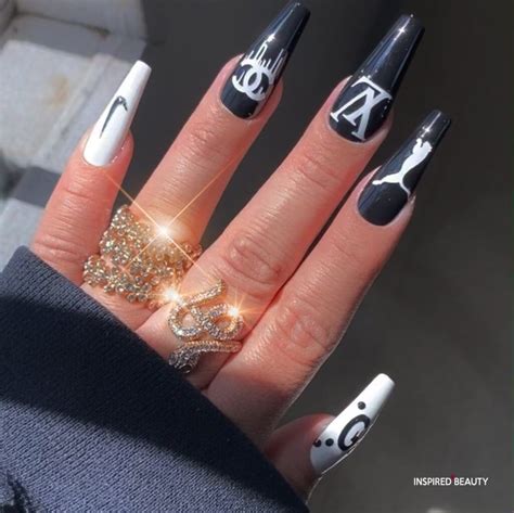 15 Acrylic Baddie Nails - Inspired Beauty in 2021 | Acrylic nail designs, Short acrylic nails, Nails