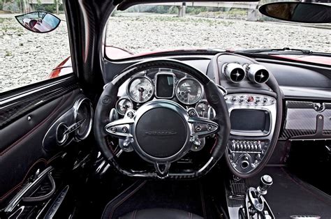 Pagani Huayra Interior, IMO, best interior of all time [1600x1060] : r/carporn