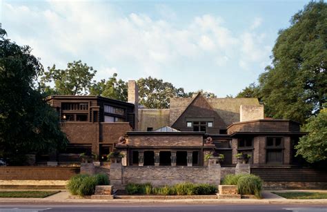 Frank Lloyd Wright Home and Studio