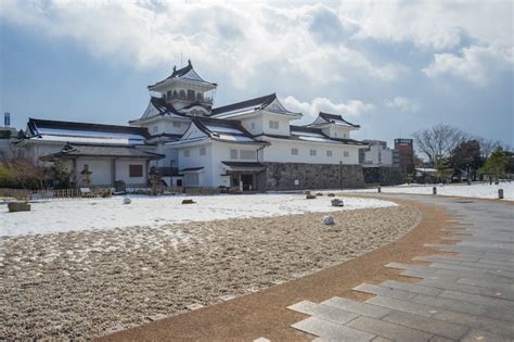 Premium Photo | Toyama castle with snow in toyama city, japan