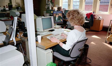 Office of the 80s: Throwback pics show how VERY different office life was | Express.co.uk