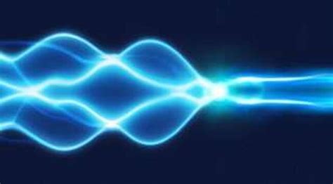 Quantum interference of light: Anomalous phenomenon found