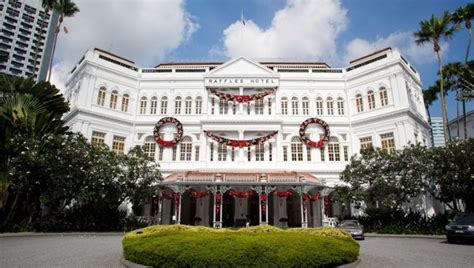 Celebrate the Festive Season at Raffles Singapore | Luxe Society