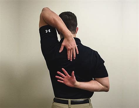 How to Perform Your Own Shoulder Mobility Screen in 30 Seconds