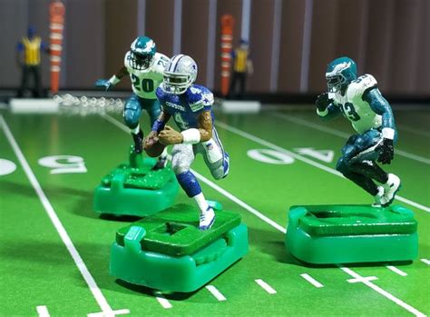 Dak Prescott eludes Eagles defenders! | Electric football, Football, Childhood toys