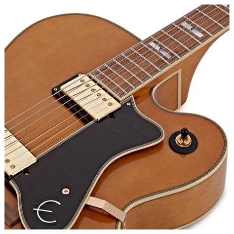 Epiphone Broadway, Vintage Natural at Gear4music