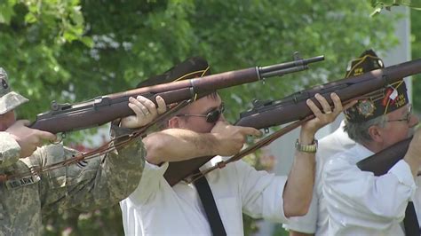 Town of Alden unveils new war memorial