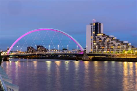 Premium Photo | Clyde arc bridge glasgow