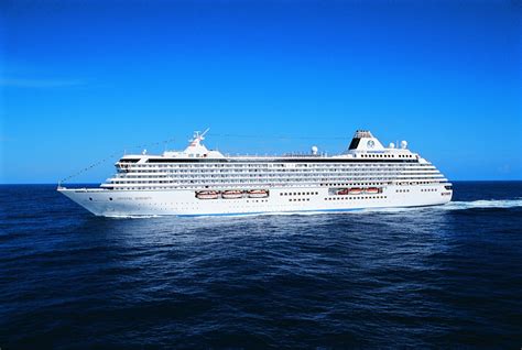 The Caribbean’s Best Small-Ship Cruise Lines