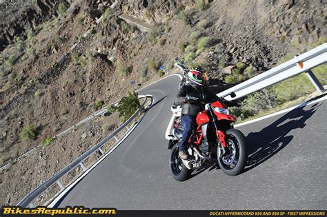 Ducati Hypermotard 950 Review_G017757 - BikesRepublic.com