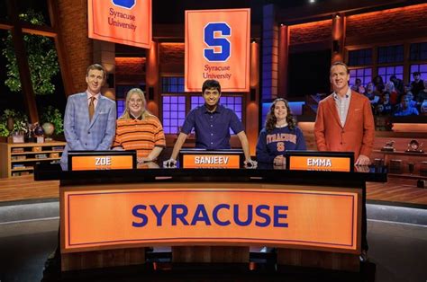 Syracuse University students to compete in ‘Capitol One College Bowl ...