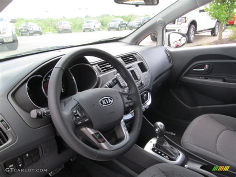 Black Interior 2012 Kia Rio EX Photo #67181828 | GTCarLot.com