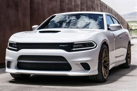 Used 2016 Dodge Charger SRT Hellcat Pricing - For Sale | Edmunds