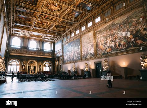 Palazzo vecchio interior hi-res stock photography and images - Alamy