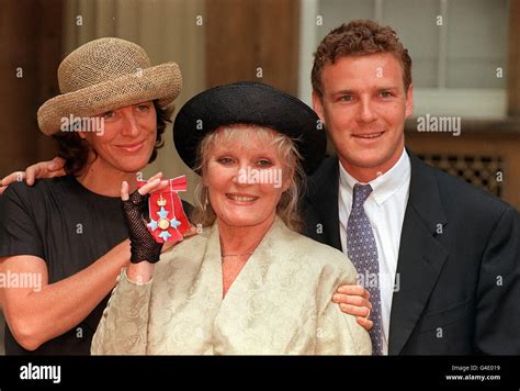 Singer Petula Clark High Resolution Stock Photography and Images - Alamy