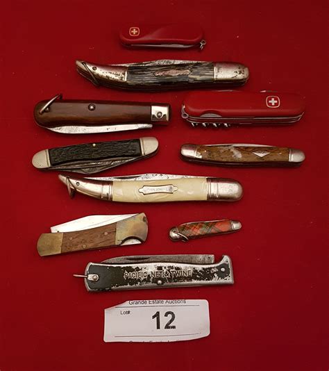 TEN VINTAGE POCKET KNIVES