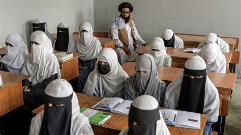 UN Chief Urges Taliban to End ‘Unjustifiable’ Ban on Girls’ Education