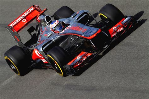 Jenson Button - McLaren: FIA Formula 1 World Championship 2012 - Photo 3/25