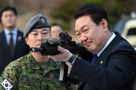 Nuclear weapons gaffe in South Korea is a warning to leaders everywhere ...