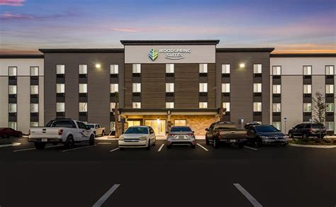 Extended Stay Hotel in Orange Park, FL | WoodSpring Suites Jacksonville ...