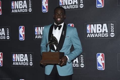 Draymond Green wins Defensive Player of the Year at 2017 NBA Awards ...