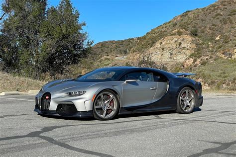 The Bugatti Chiron Super Sport is pure exotica - CNET