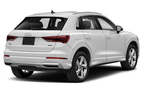 2022 Audi Q3 Pictures