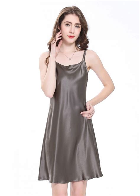 22 momme mini scoop neck silk nightgown | Night gown, Silk nightgown, Nightgowns for women