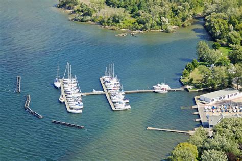 The Royal Canadian Yacht Club in Toronto, ON, Canada - Marina Reviews - Phone Number - Marinas.com