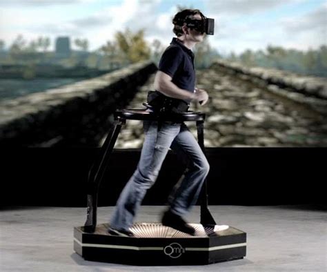 Virtual Reality Gaming Treadmill