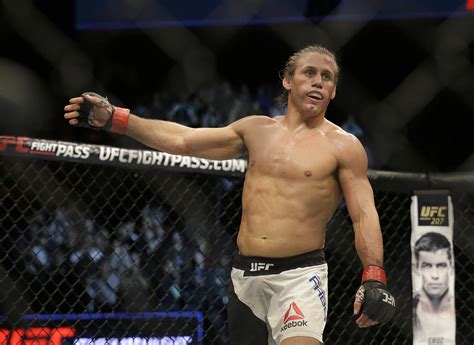 Former champion Urijah Faber is considering a UFC comeback