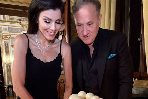 Heather Dubrow Recreates Lavish Wedding Cake for 25th Wedding ...