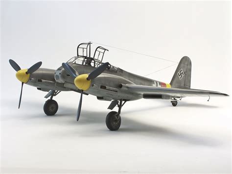 Messerschmitt Me-410 1/32 – HPH models